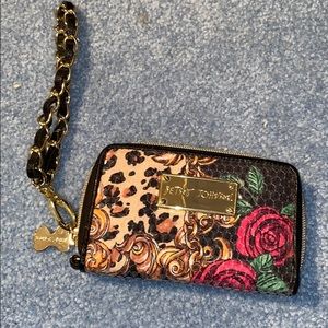 Betsey Johnson Wristlet/Wallet!